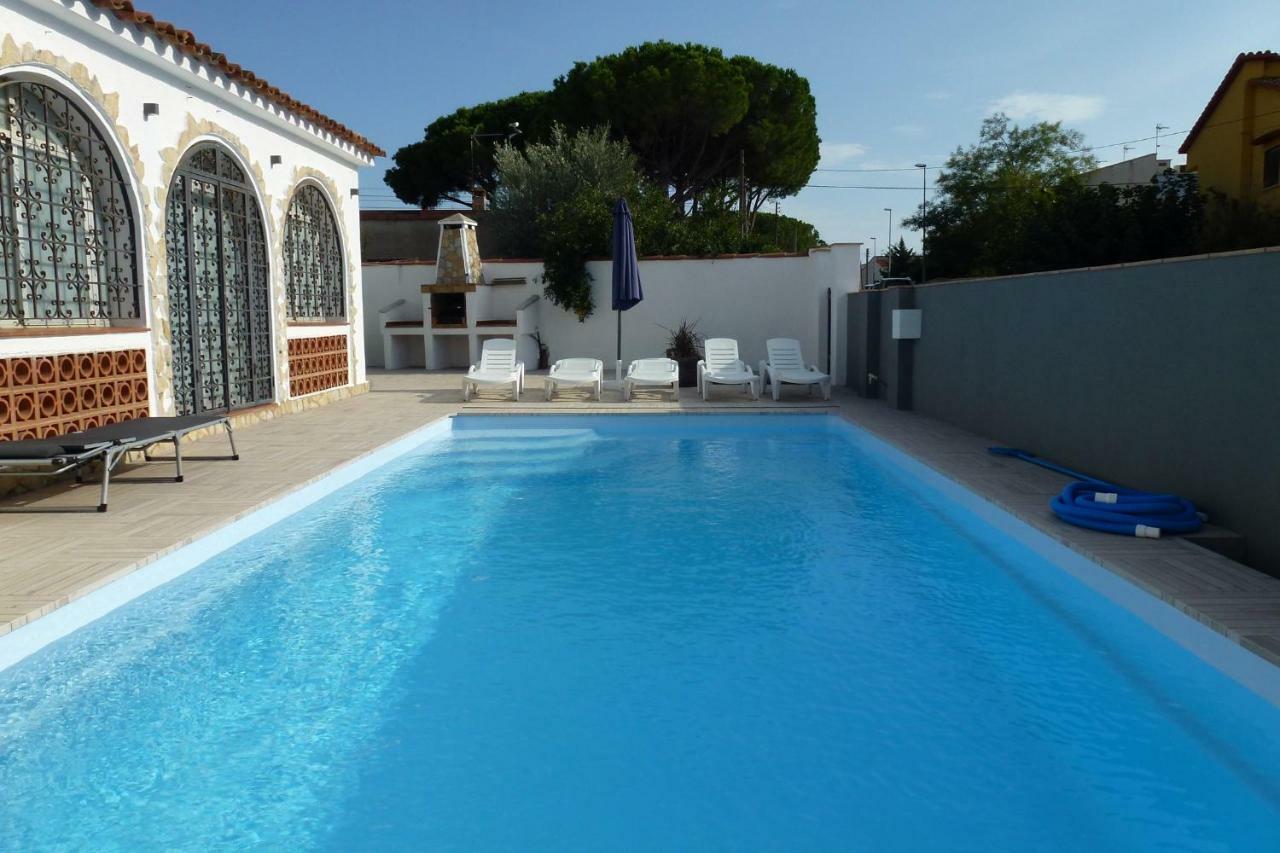 Villa Tarragona L'Escala Exterior foto
